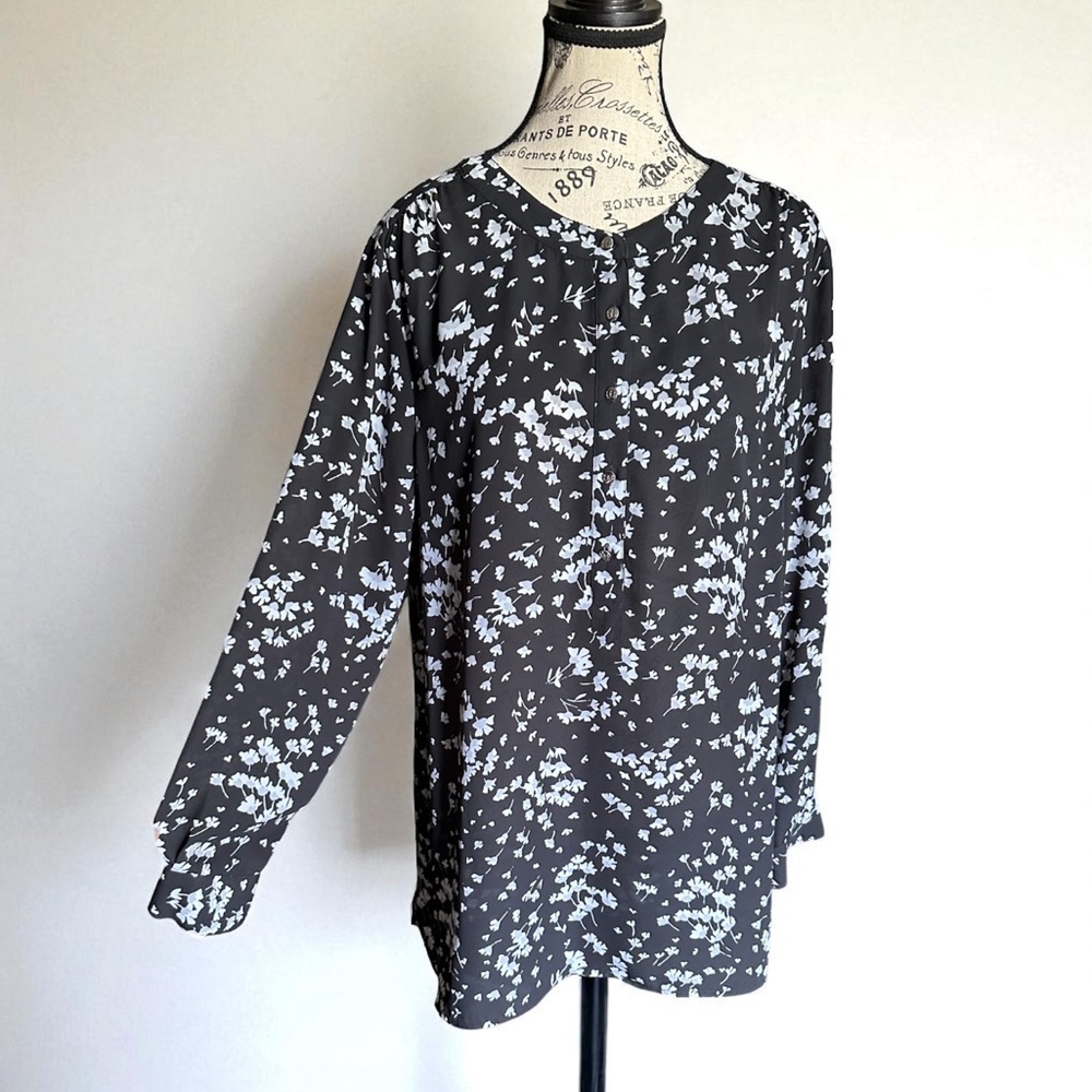 CeCe Floral Sheer Tunic Blouse - Picture 8 of 8
